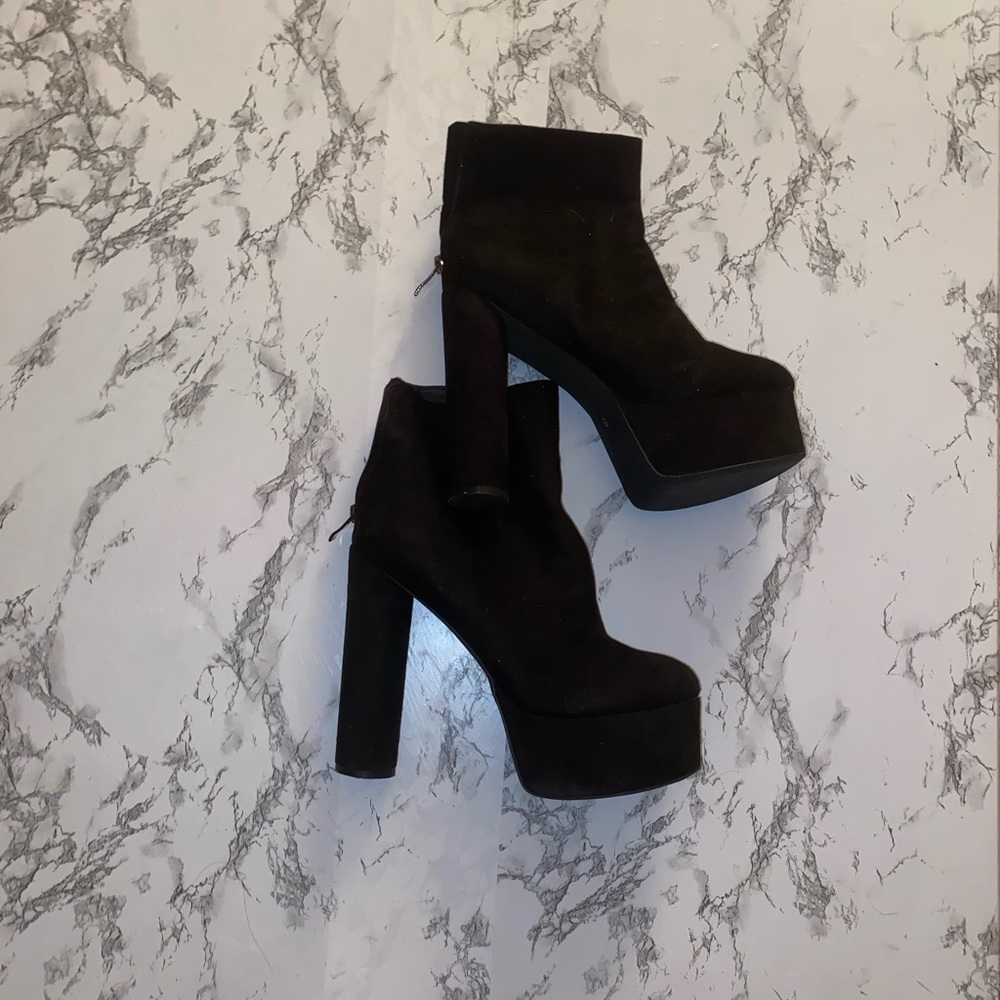 Ella Skyscraper Platform Boots